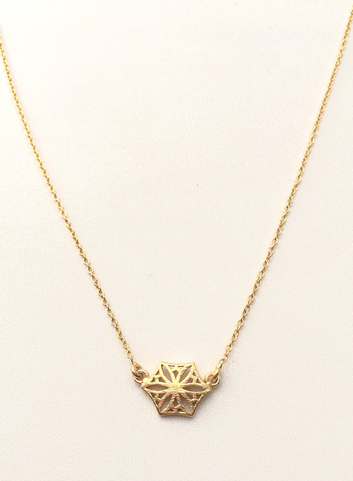 Colorado Snowflower Necklace in Gold