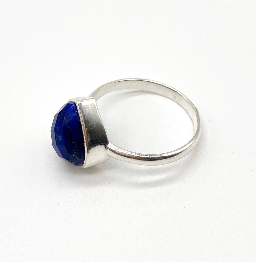 Anvil Ring with Lapis Lazuli