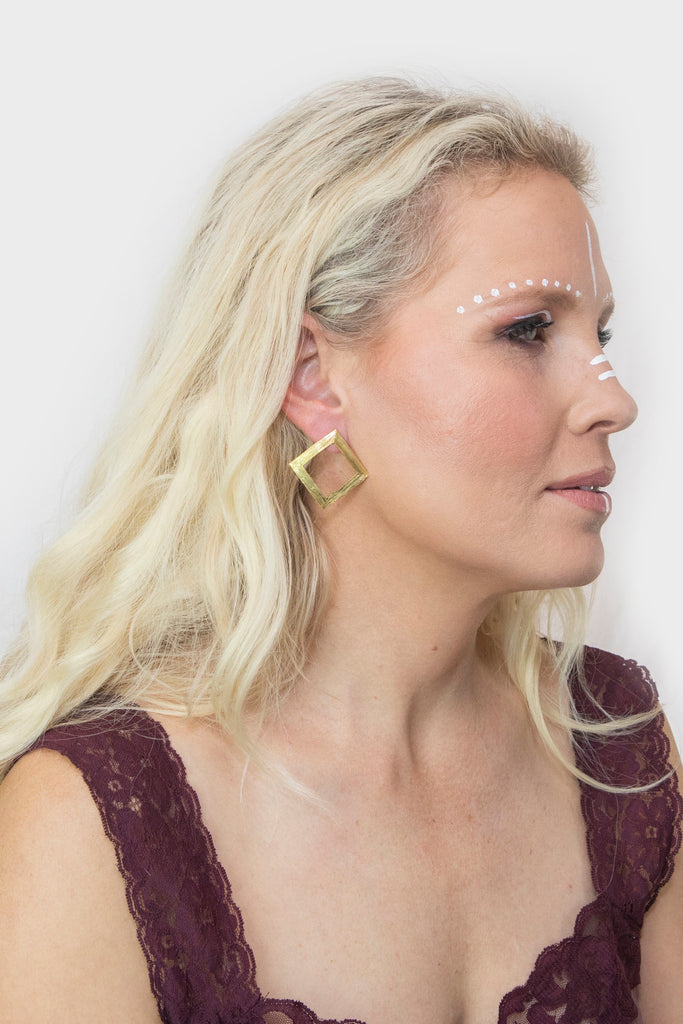 Thora’s Square Earrings in Gold