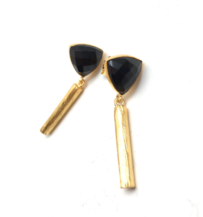 Trillion Bar Earrings Gold in Black Onyx