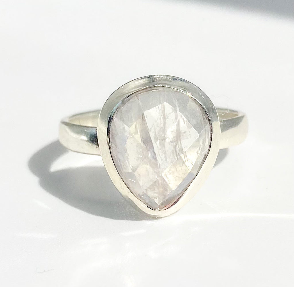 Pear Moon Ring in Silver