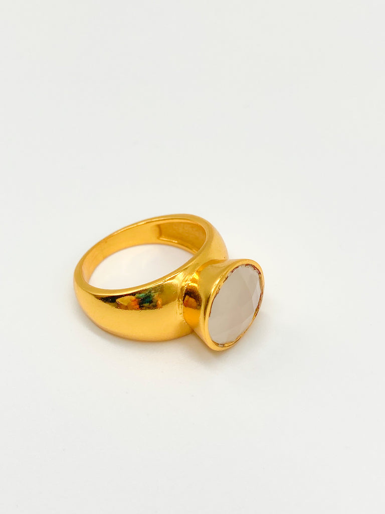 Lantern Ring in Gold