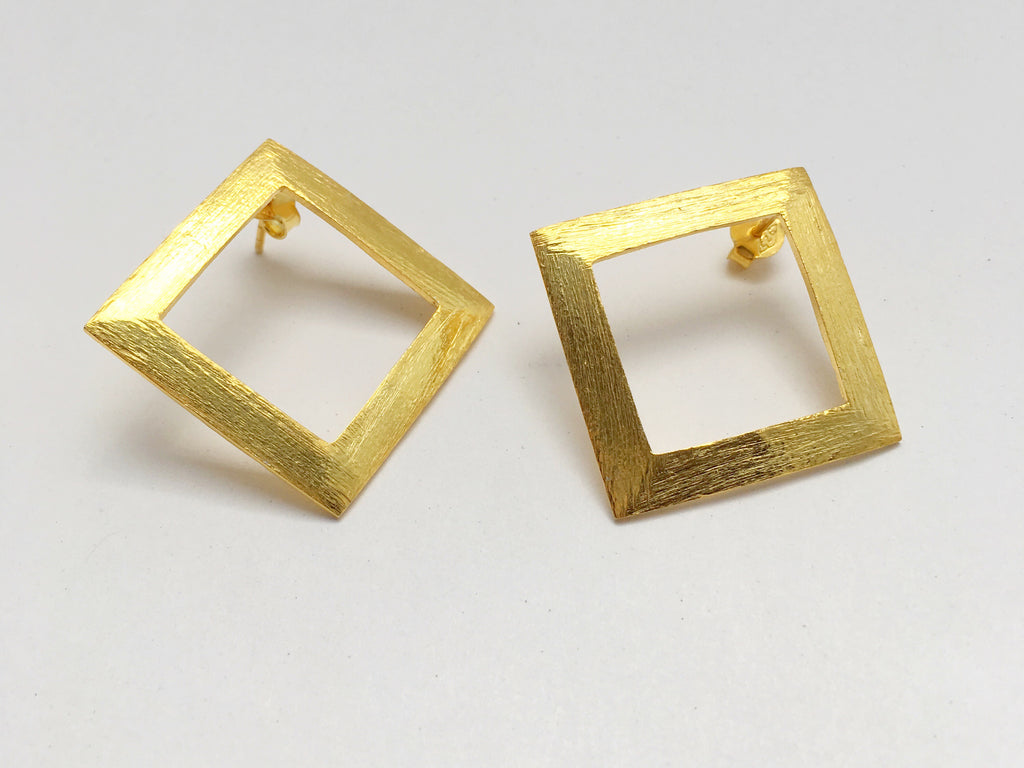 Thora’s Square Earrings in Gold